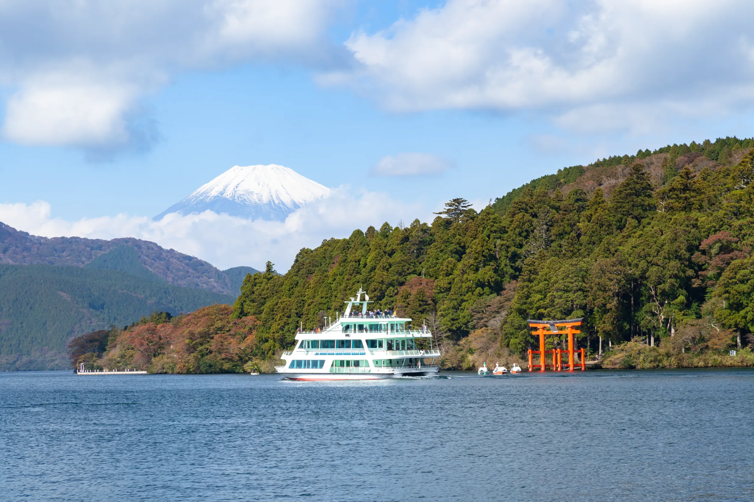 ashinoko lake ashinoko lake