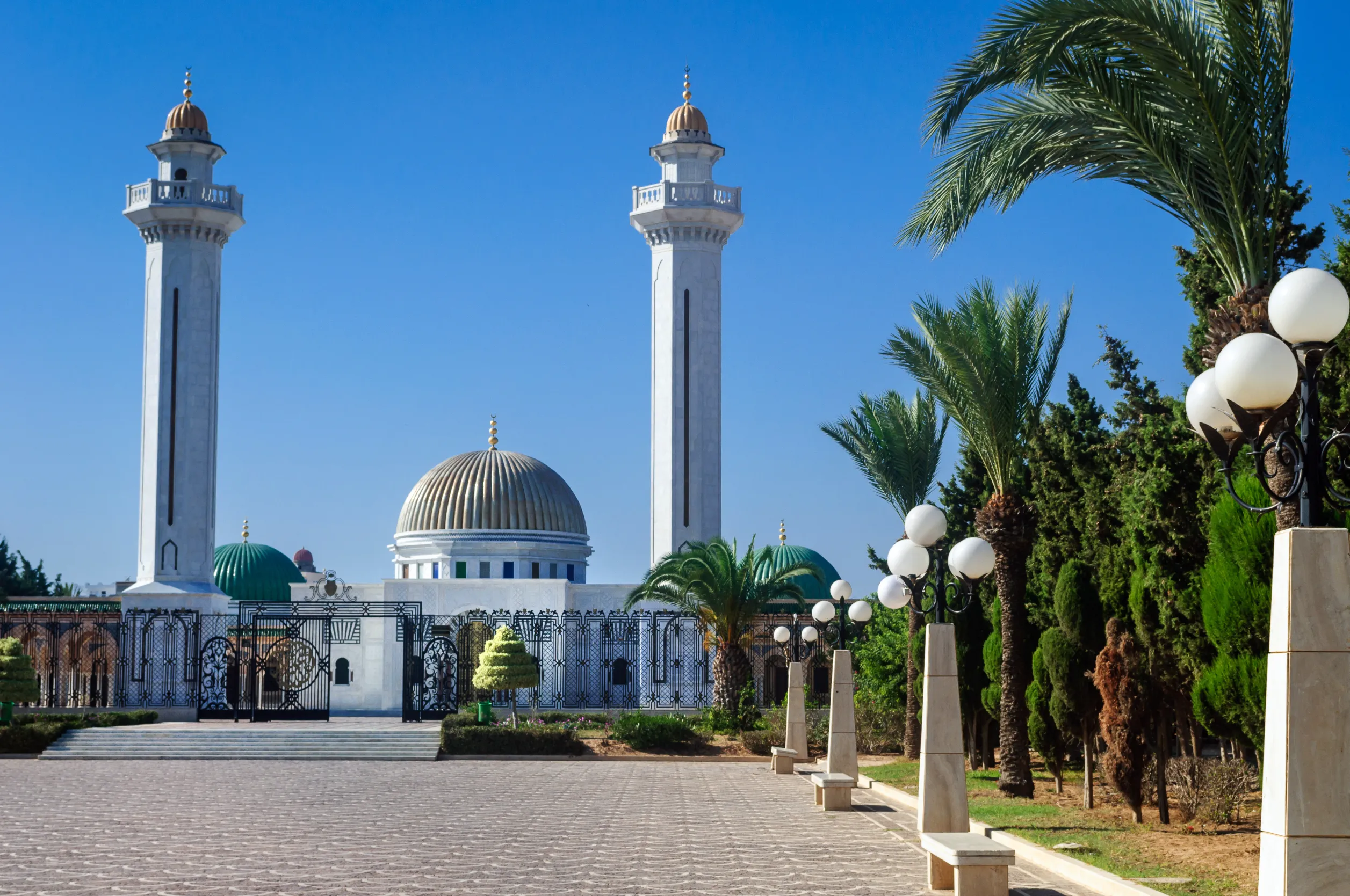 bourguiba mausoleum is a monumental grave in monastir bourguiba mausoleum is a monumental grave in monastir