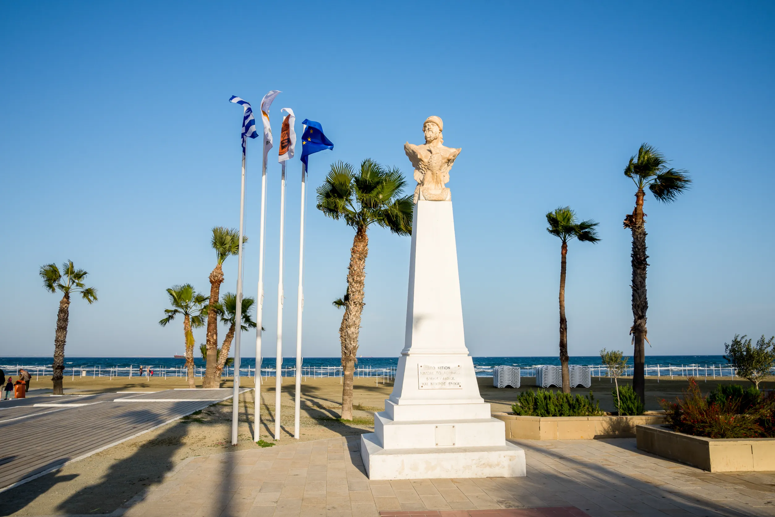 bust of athenian general kimon at finikoudes beach in larnaca cyprus bust of athenian general kimon at finikoudes beach in larnaca cyprus
