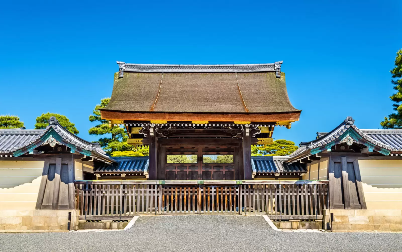 gate of kyoto gosho imperial palace in japan gate of kyoto gosho imperial palace in japan