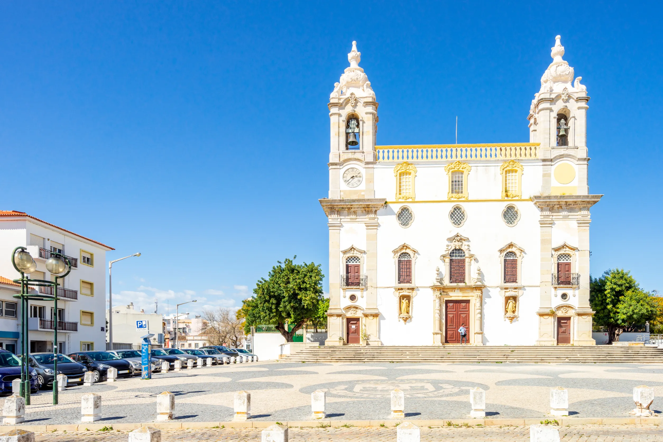 igreja do carmo in faro algarve portugal igreja do carmo in faro algarve portugal