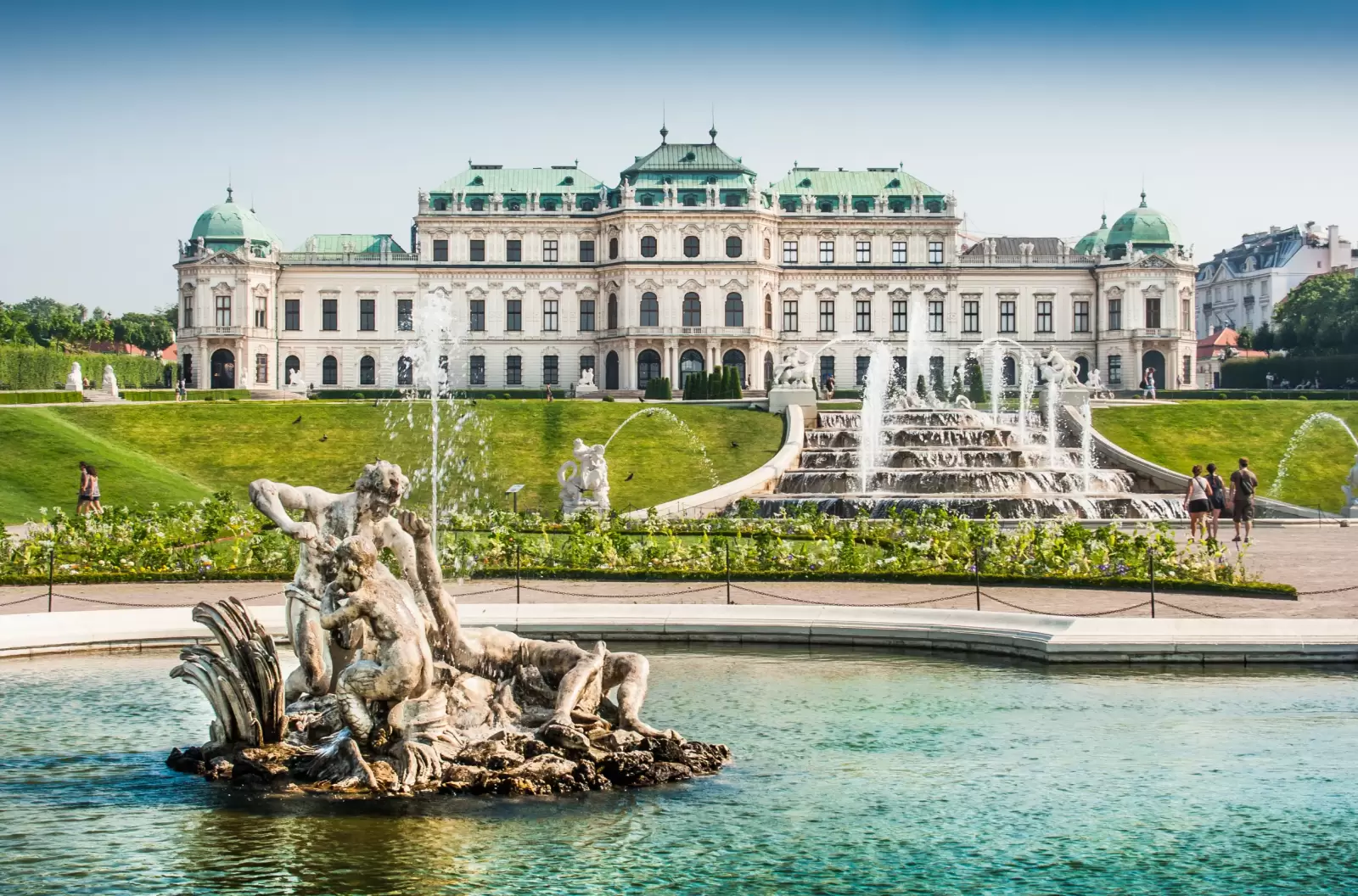johann lukas von hildebrandt as a summer residence for prince