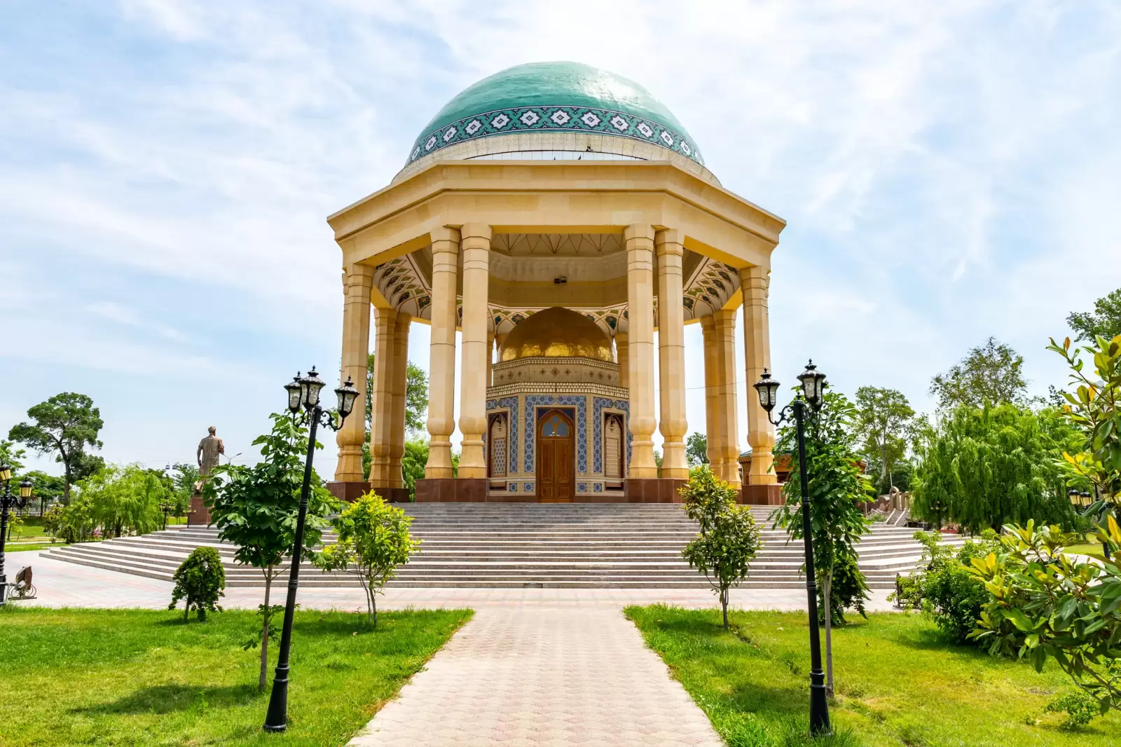 khujand kamoli khujandi park khujand kamoli khujandi park