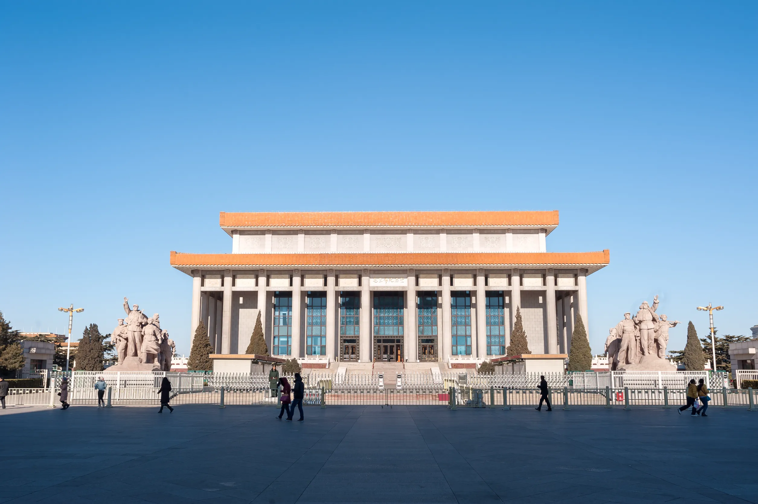 mausoleum of mao zedong in tiananmen square beijing china mausoleum of mao zedong in tiananmen square beijing china