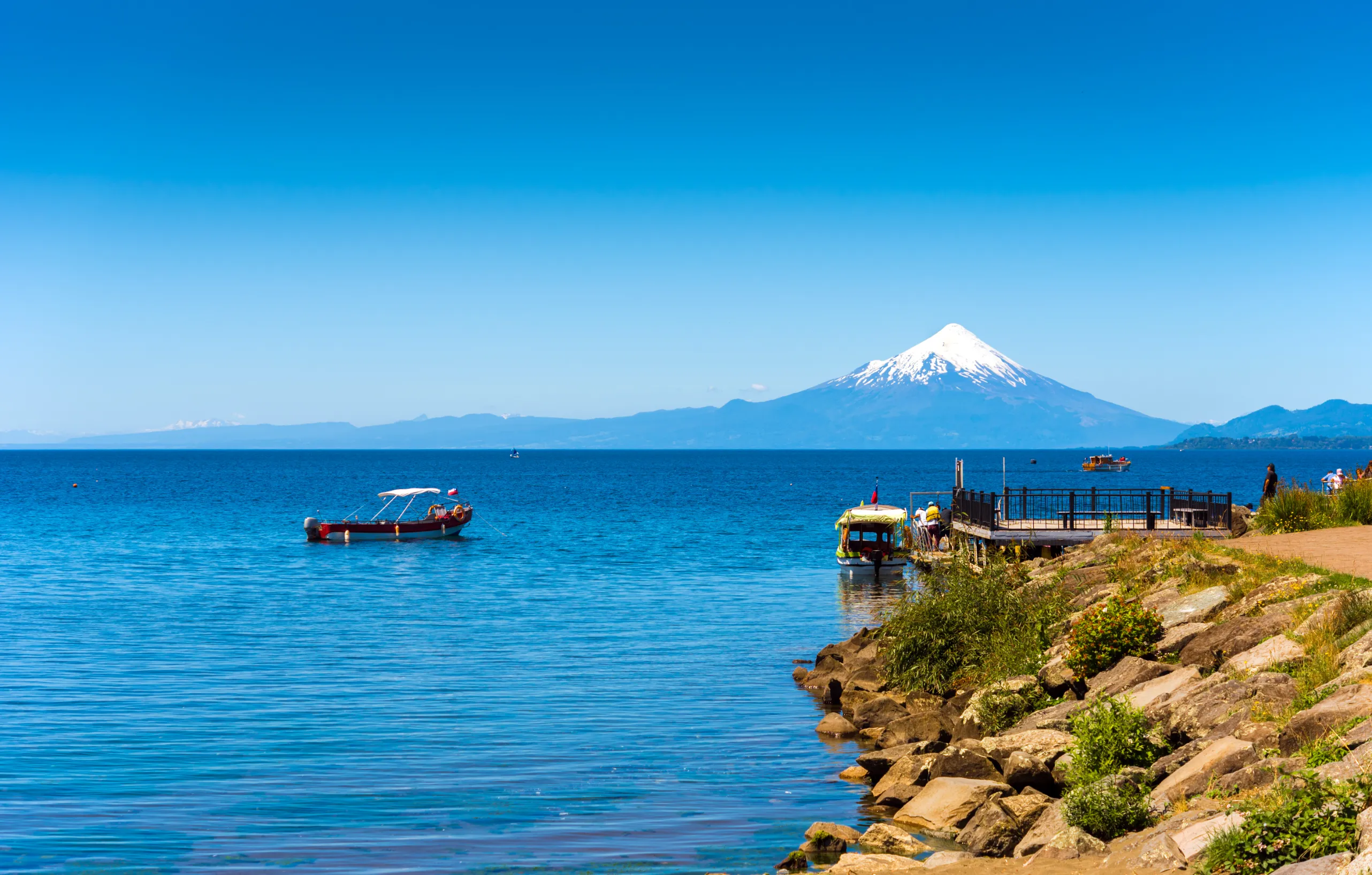 osorno volcano and llanquihue lake parque puerto varas chile osorno volcano and llanquihue lake parque puerto varas chile