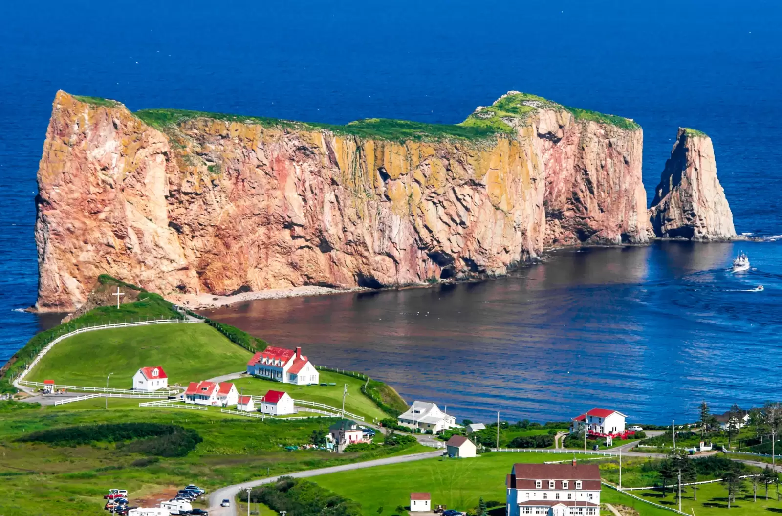 perce rock in gaspe quebec perce rock in gaspe quebec