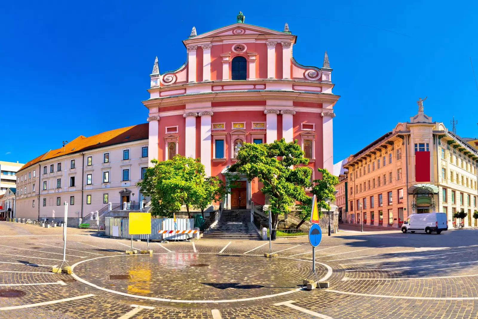 presern square in ljubljana panoramic view capital of slovenia presern square in ljubljana panoramic view capital of slovenia