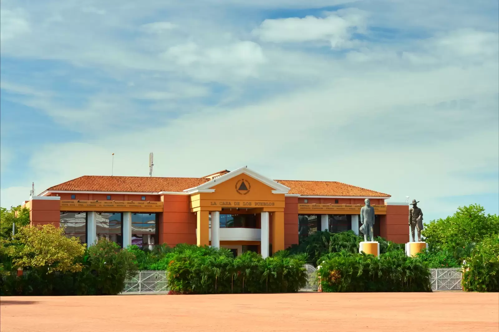 president house in managua on central square president house in managua on central square