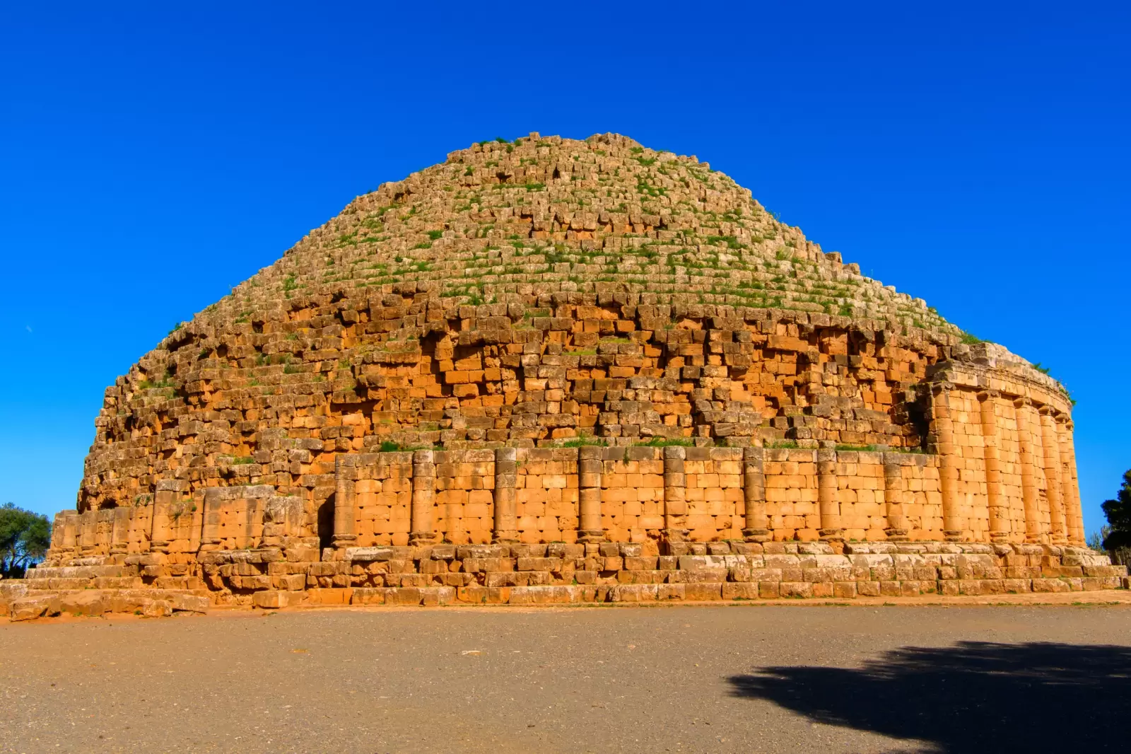 royal mausoleum of mauretania the tomb of the berber king