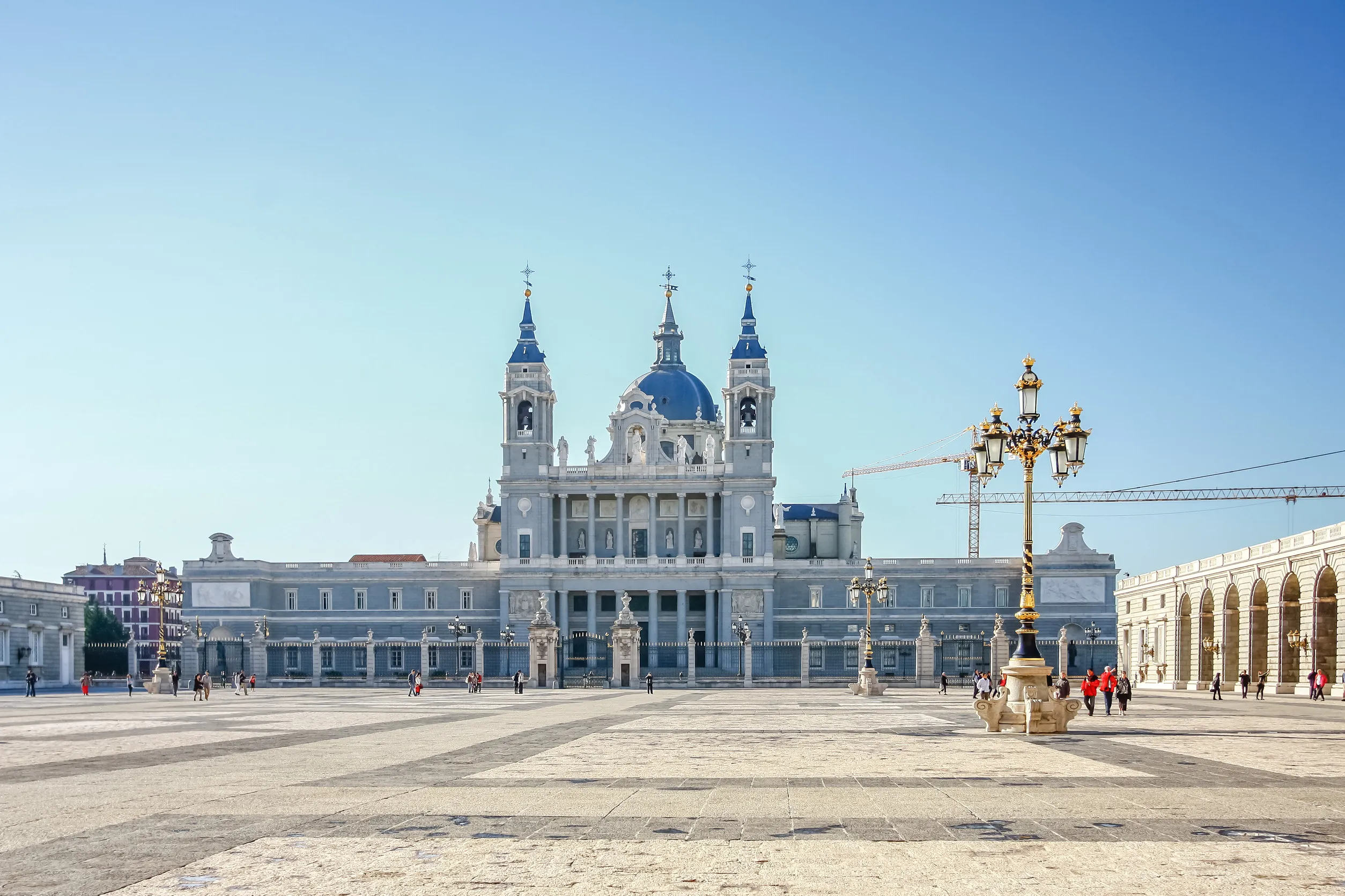 santa maria la real de la almudena cathedral madrid santa maria la real de la almudena cathedral madrid