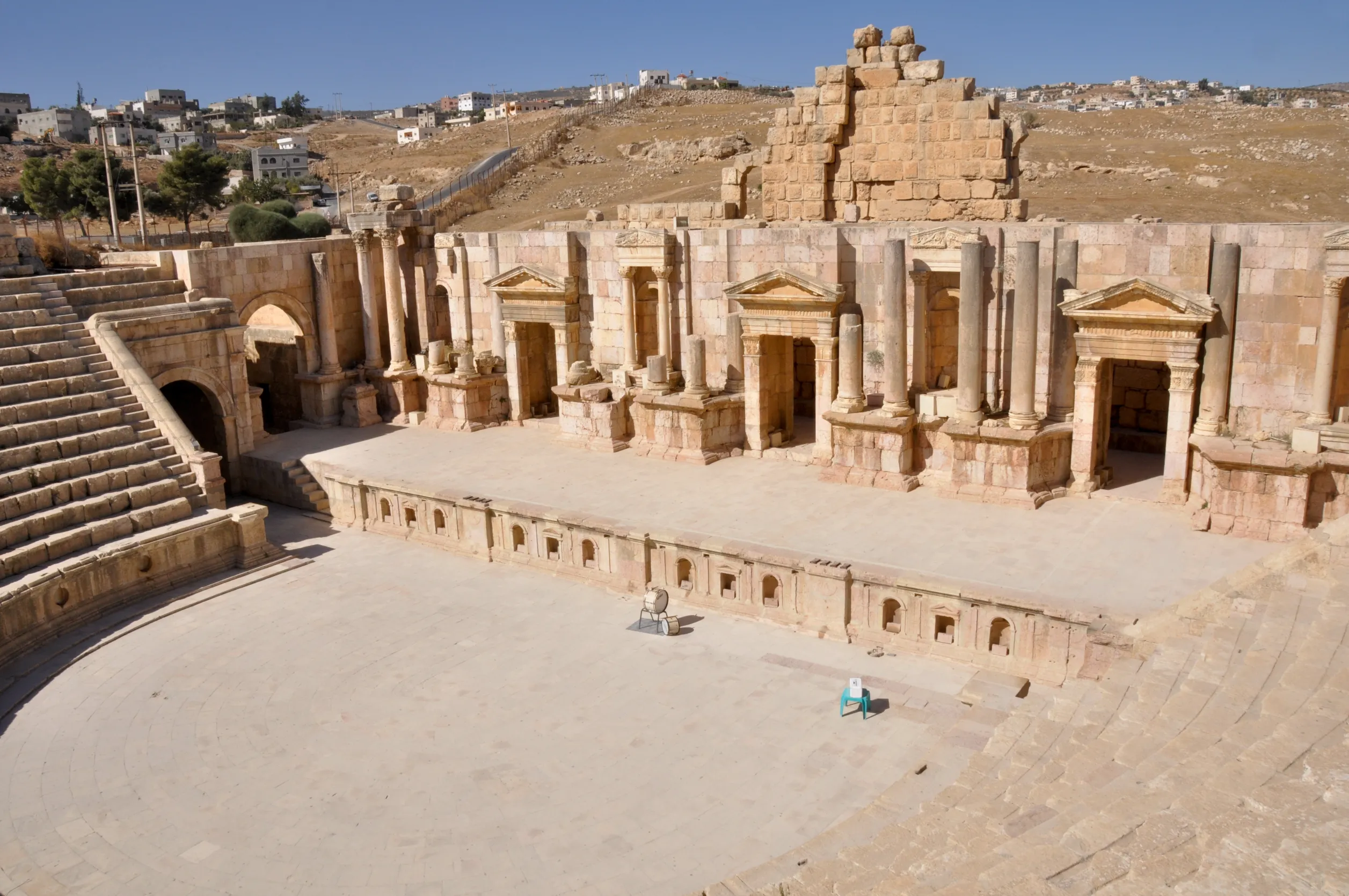 south theater at jerash ruins jordan south theater at jerash ruins jordan