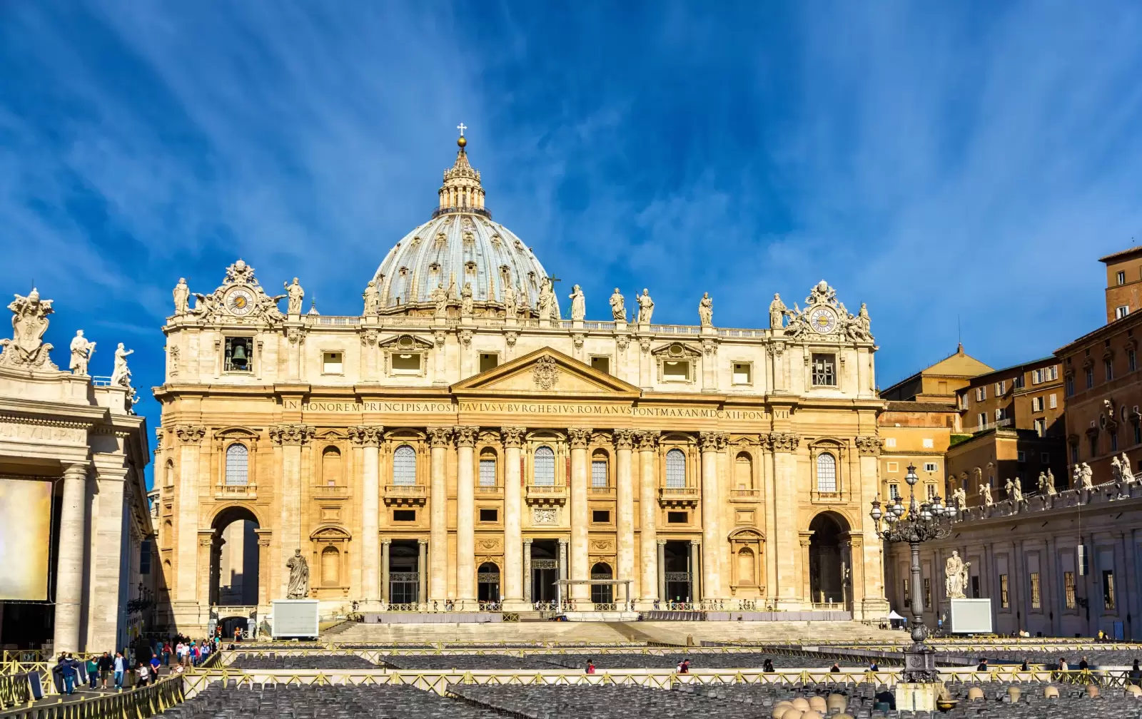 st peter s basilica in vatican city rome st peter s basilica in vatican city rome