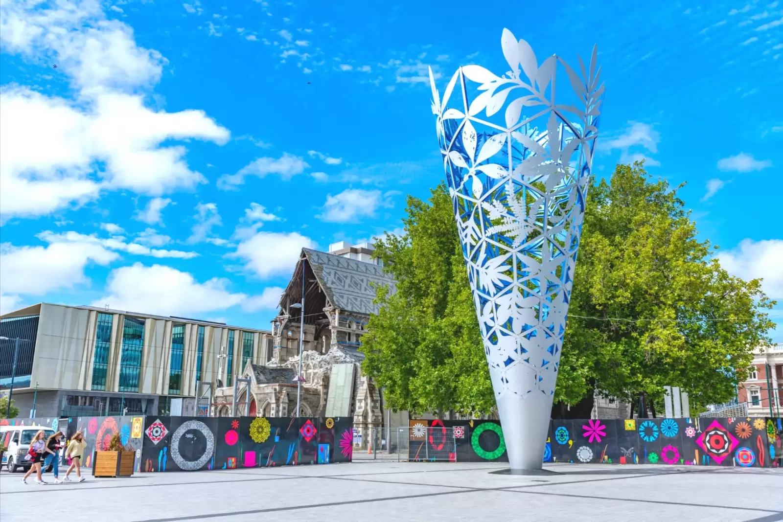 the famous city square monument in christchurch new zealand the famous city square monument in christchurch new zealand