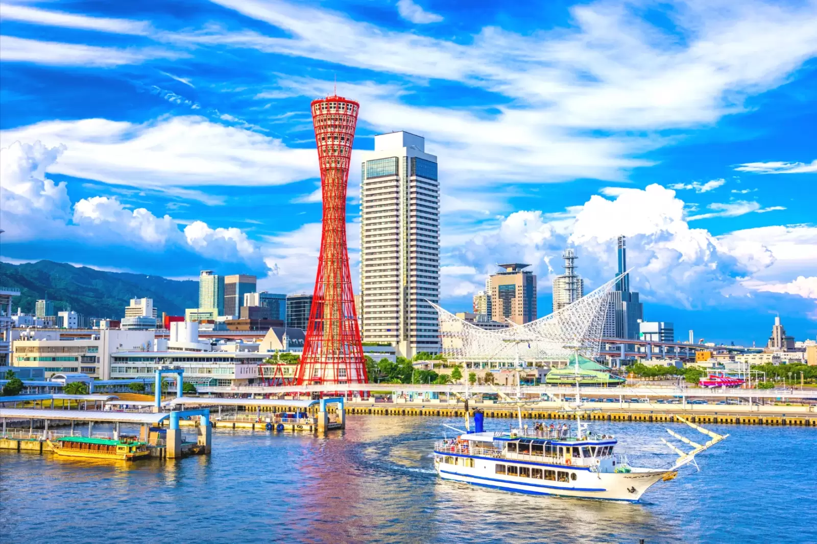 the port and tower in kobe japan