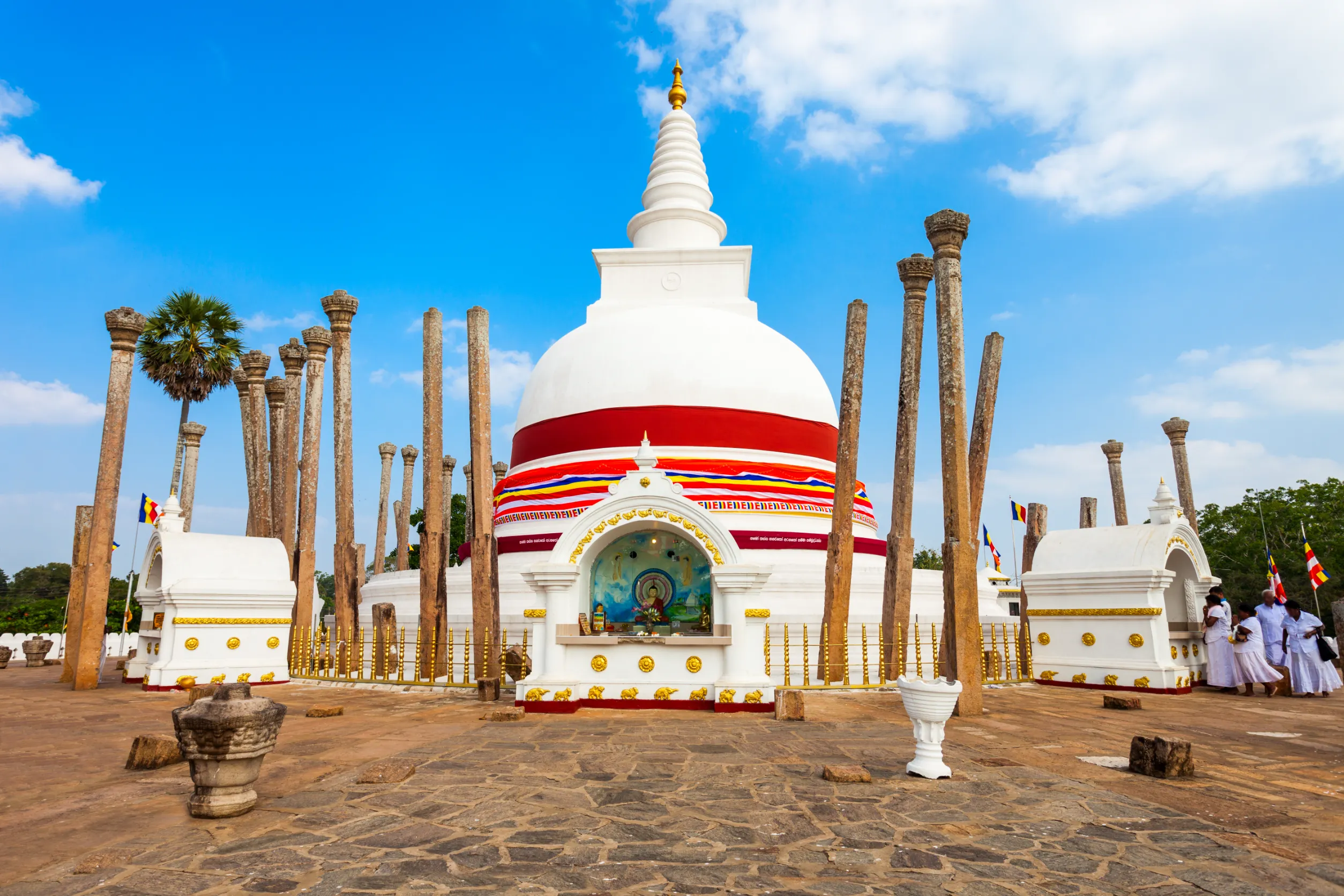 thuparamaya is a dagoba in anuradhapura sri lanka thuparamaya is a dagoba in anuradhapura sri lanka