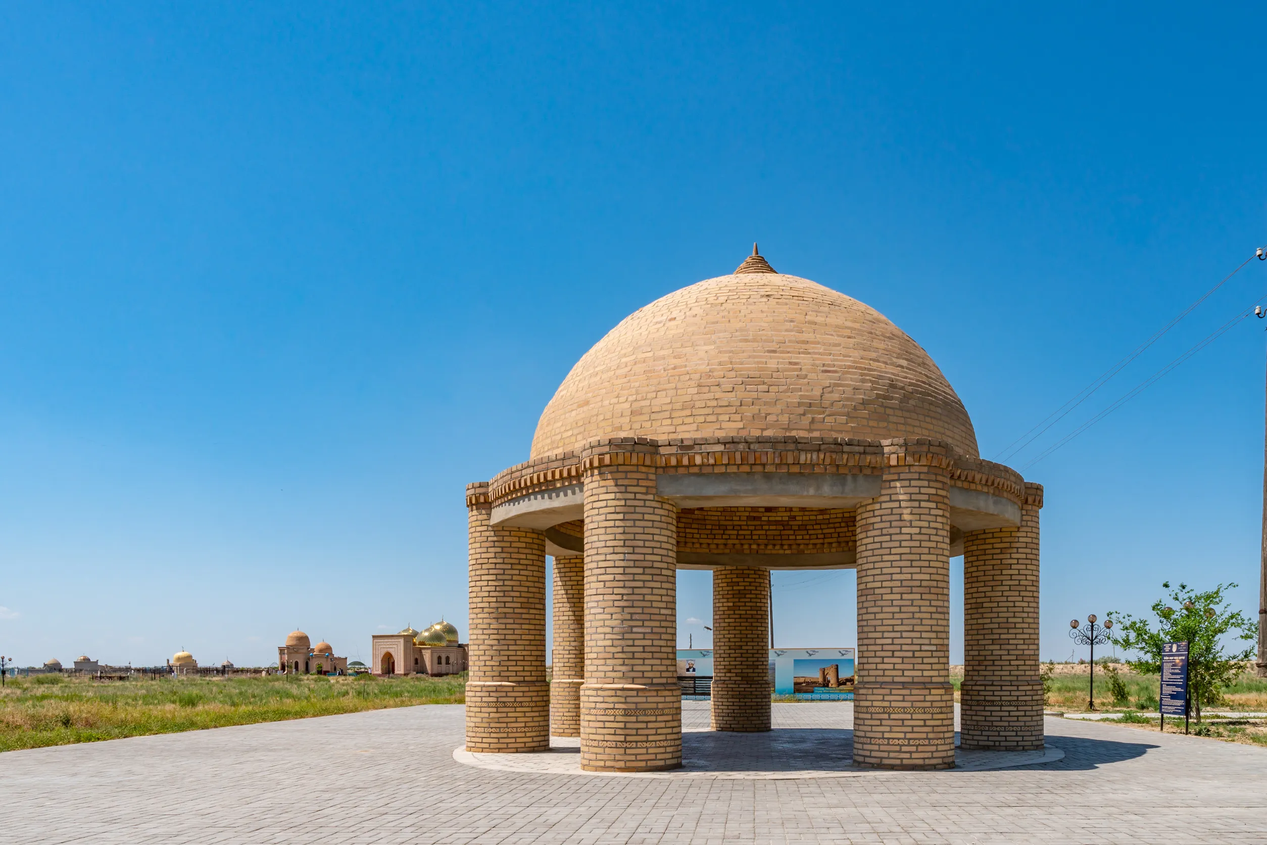 turkestan arystan bab mausoleum pavilion with golden cupola mausoleums turkestan arystan bab mausoleum pavilion with golden cupola mausoleums