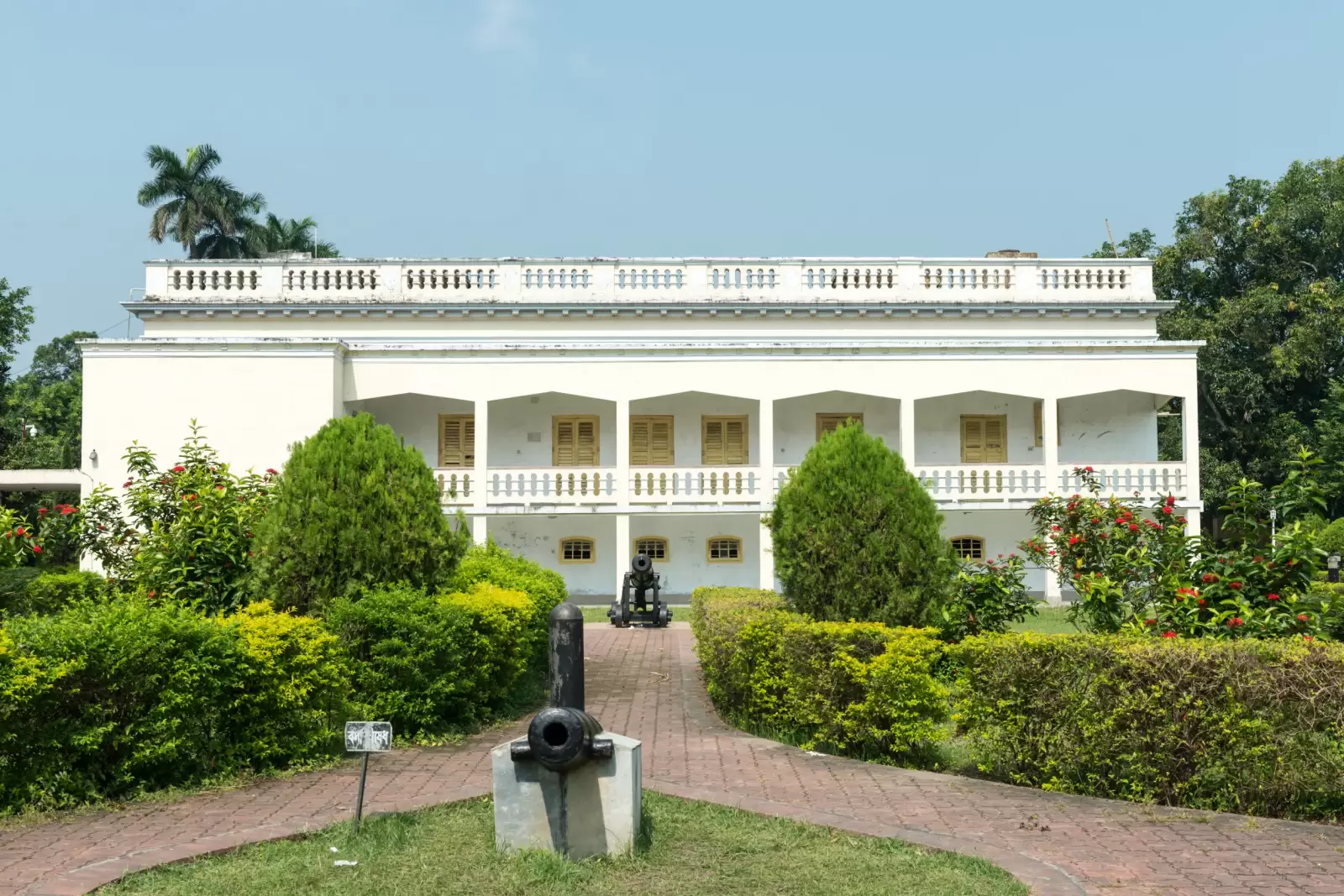 uttara gano bhaban also known as the maharaja s palace uttara gano bhaban also known as the maharaja s palace
